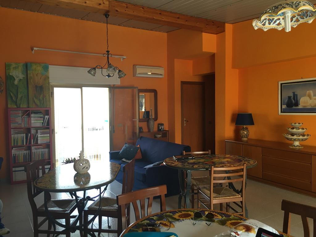 I Colori Dell'Arcobaleno Bed & Breakfast Santo Stefano di Camastra Exterior photo